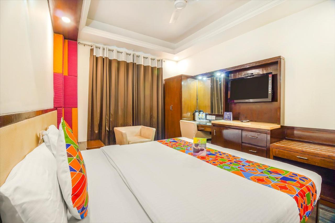 Fabhotel Marble Arch - Nr Karol Bagh Market Делхи Екстериор снимка